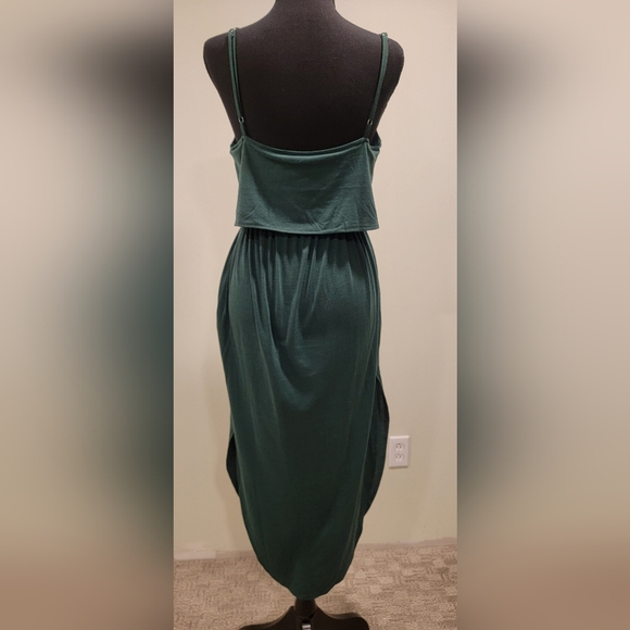 Comfortable Green Dress with Drawstring Waist - Picture 3 of 7